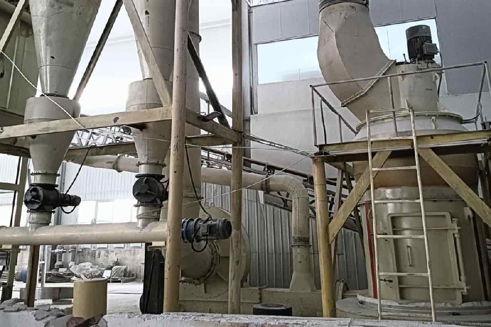 云南20萬(wàn)噸氫氧化鈣脫硫粉生產(chǎn)線